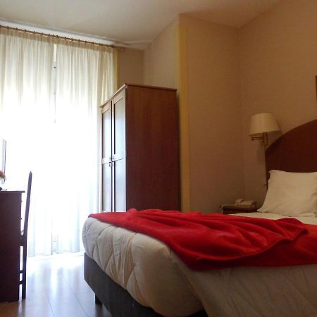 Hotel Larbelo Coimbra Exterior photo
