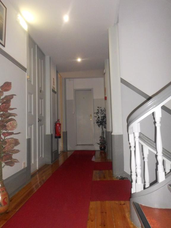Hotel Larbelo Coimbra Exterior photo